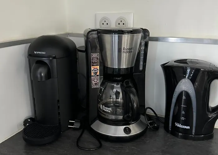 Duplex Proche Zenith, Megacite, Stade